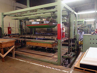 plastic vacuum forming machining